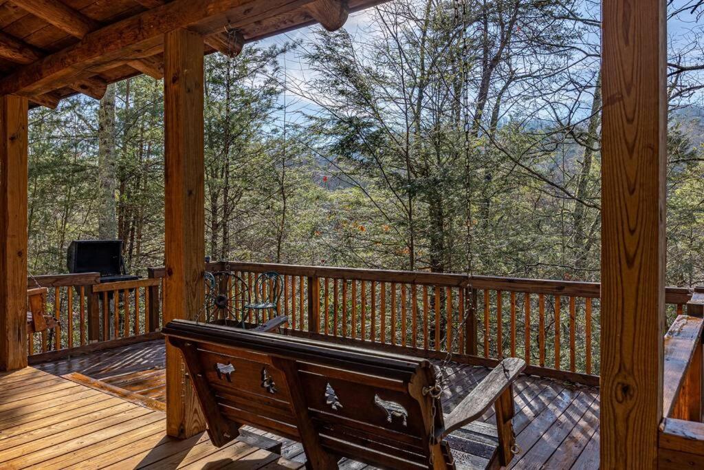 Very Private, Real Log Cabin With Hot Tub! Sevierville Dış mekan fotoğraf