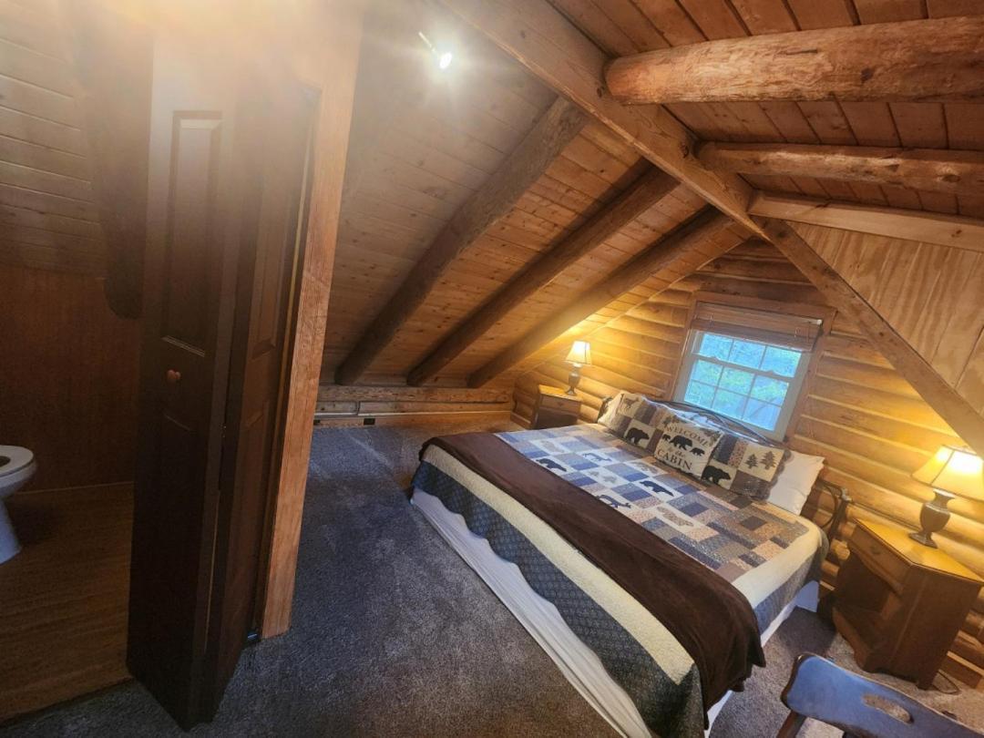Very Private, Real Log Cabin With Hot Tub! Sevierville Dış mekan fotoğraf
