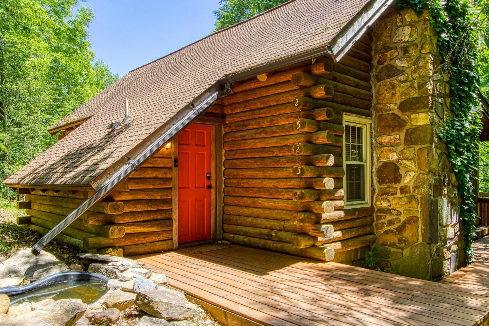 Very Private, Real Log Cabin With Hot Tub! Sevierville Dış mekan fotoğraf